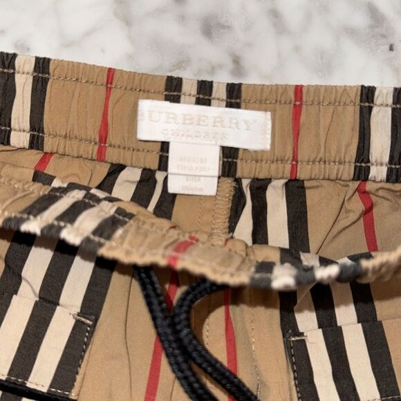 Burberry Tan and Red Striped Shorts 18M - Picture 3 of 6